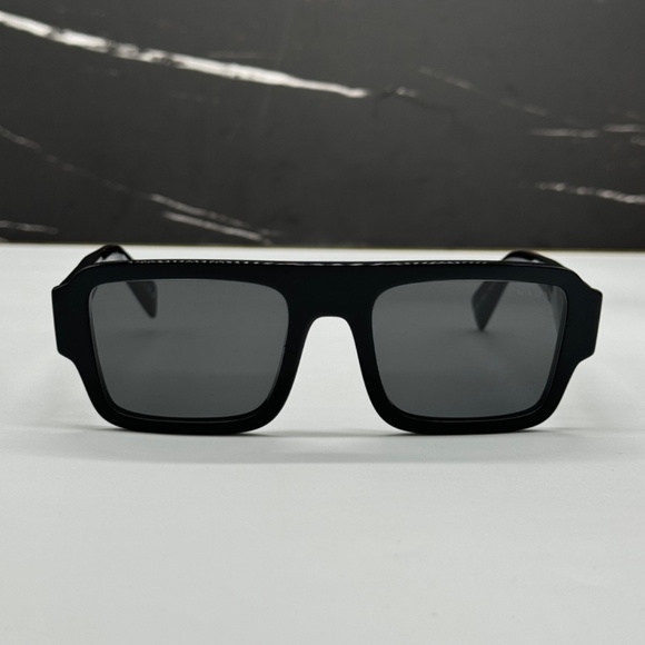 NEW PR A05S 16K08Z PRADA BLACK GREY SQUARE SPR A05 16K08Z UNISEX SUNGLASSES - Picture 3 of 11